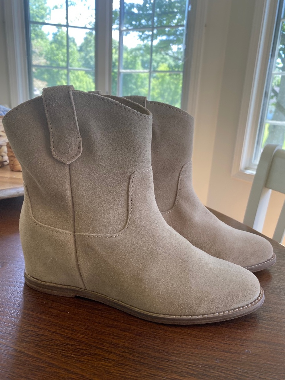 BRAND NEW Nisolo Booties